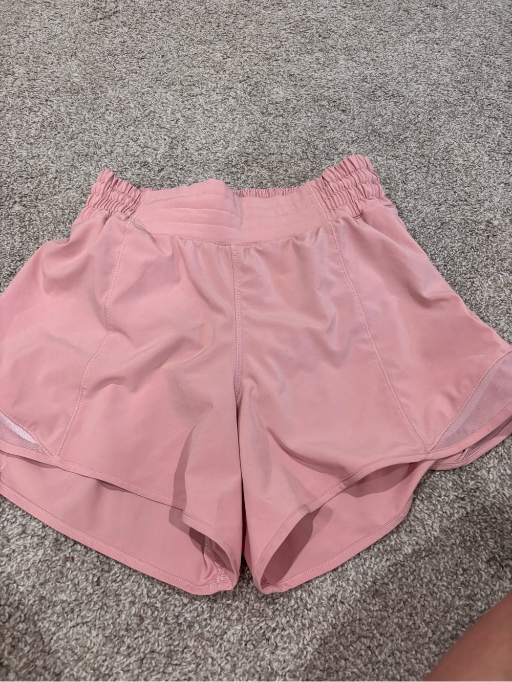 lululemon athletica rose pink running shorts no rip tag